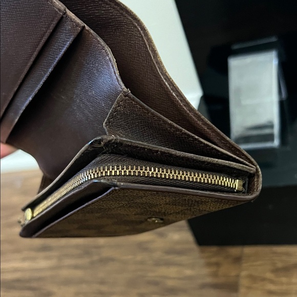 Louis Vuitton Damier Ebene Porte Monnaie Tresor Wallet - Picture 10 of 14